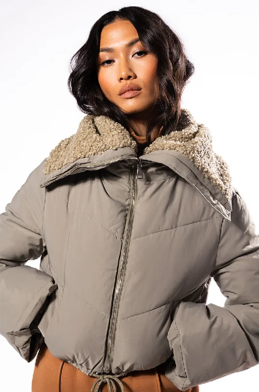 AMANDA CROP PUFFER WITH SHERPA COLLAR